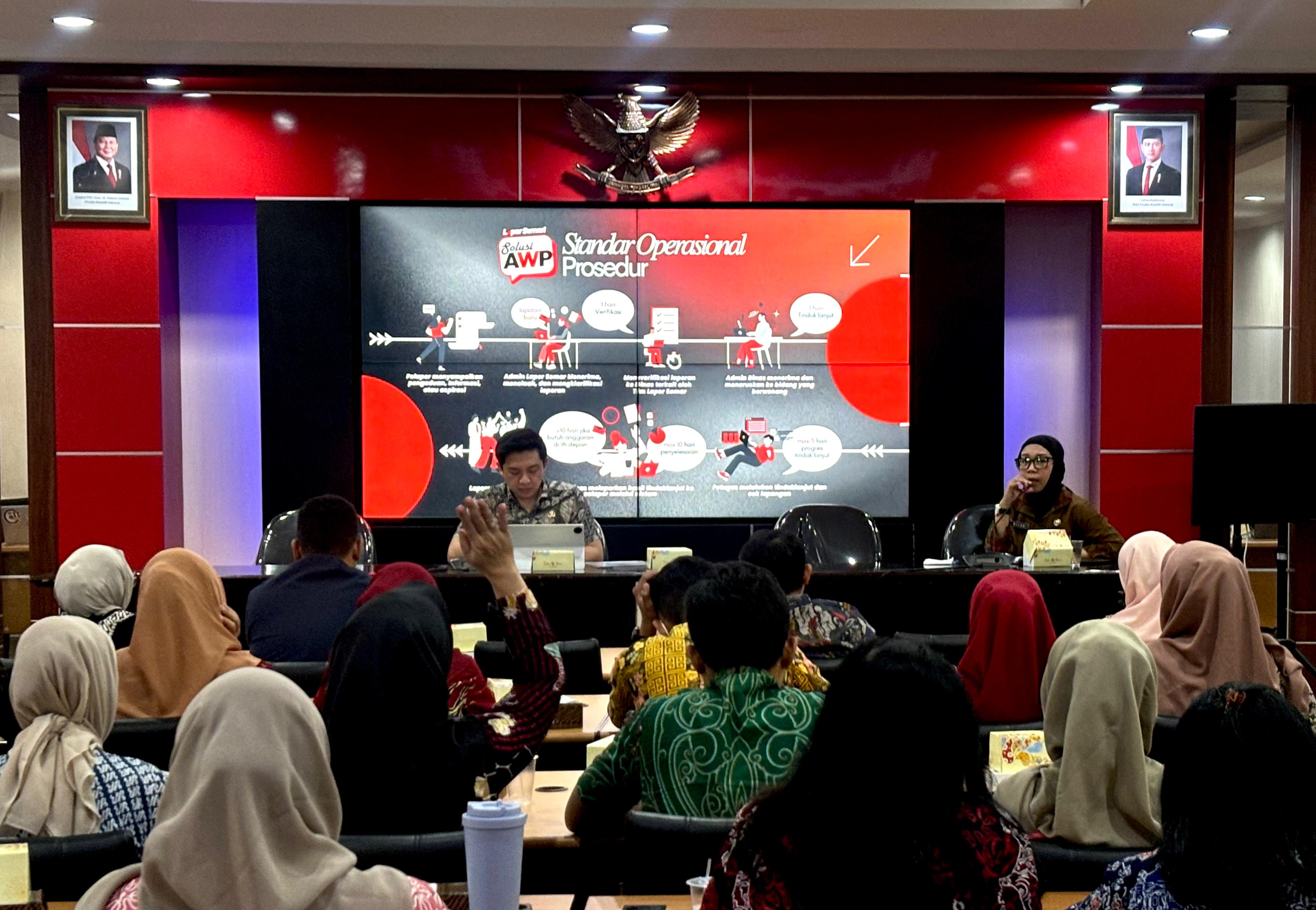 Ingatkan Prosedur Respon Aduan, Diskominfo Pastikan Admin Gerak Cepat dan Ramah