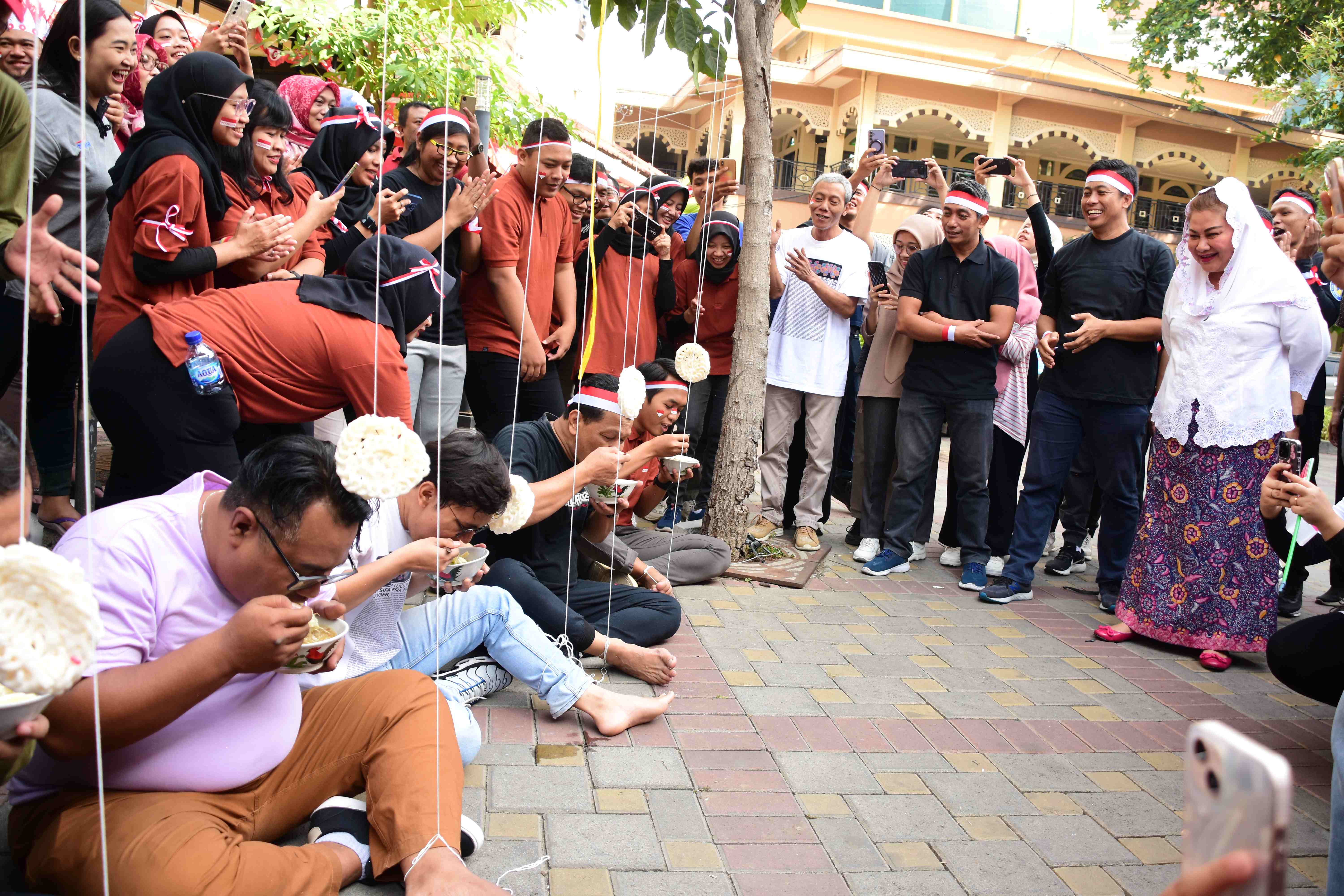Semarak Peringatan HUT RI ke-79 di Diskominfo Kota Semarang yang turut dihadiri Ibu Walikota Hevearita Gunaryati Rahayu